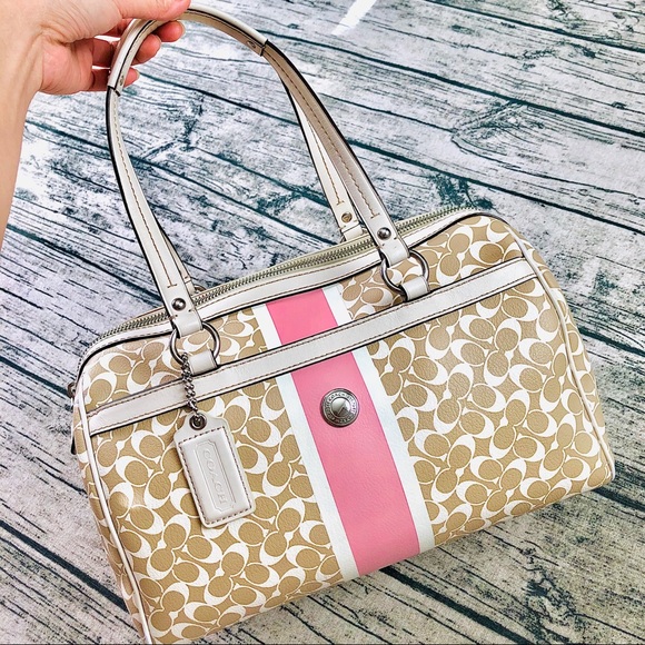 Coach Handbags - COACH⚡️Authentic Chelsea Heritage Carryall Bag